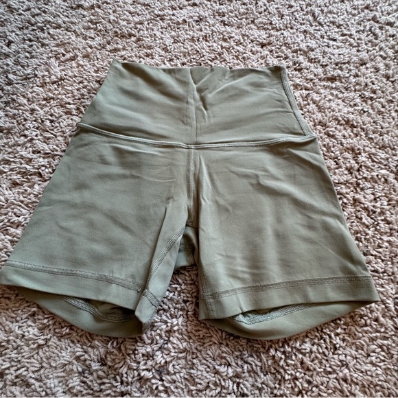 Lululemon Align Short 4” Rosemary Green - Picture 2 of 8